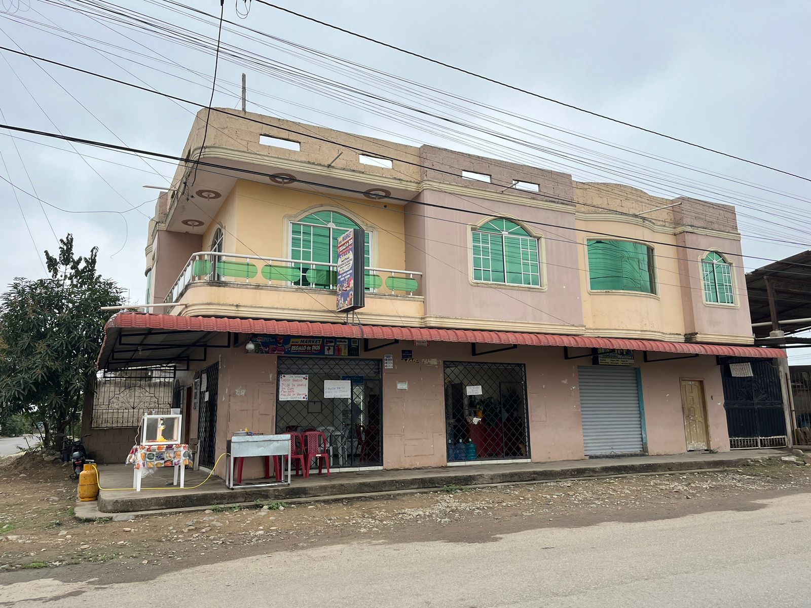 Foto del inmueble en Teniente Hugo Ortiz