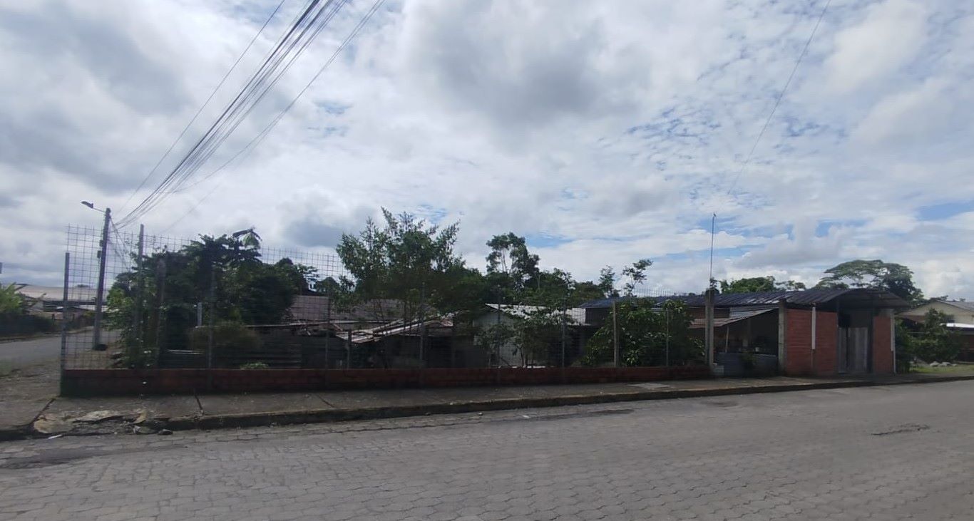 Foto del inmueble en En la Calle Seis de Septiembre y Calle Pastaza en El Centro Urbano del Canton Palora Provincia de Morona Santiago