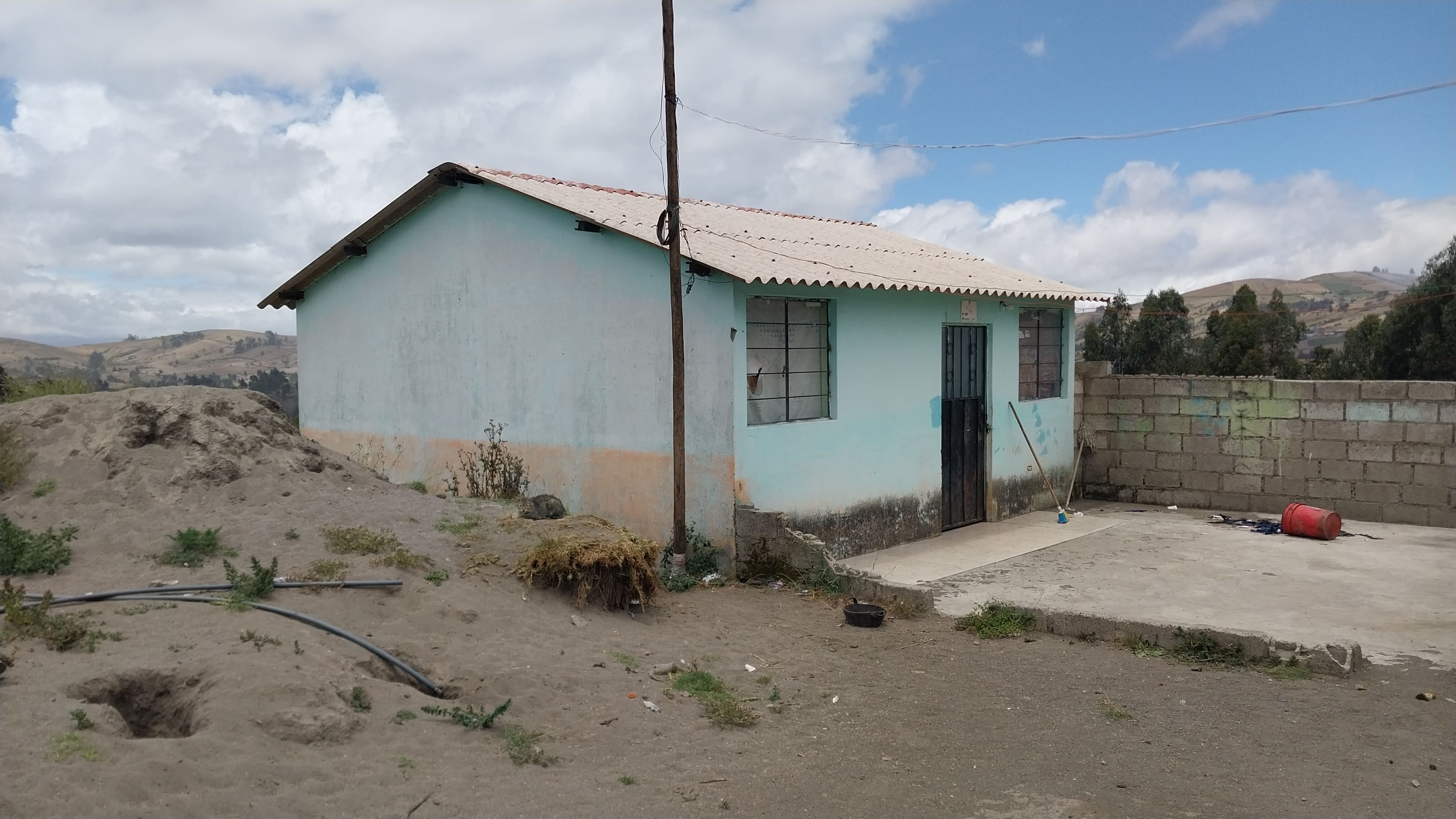 Foto del inmueble en El Bien Está Ubicado en la Provincia de Cotopaxi, Cantón Saquisilí, Parroquia Saquisilí, en El Barrio Chilla Grande